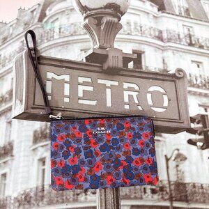 Coach F23637 Meadow Cluster Floral Print Zip Around Wristlet Pouch